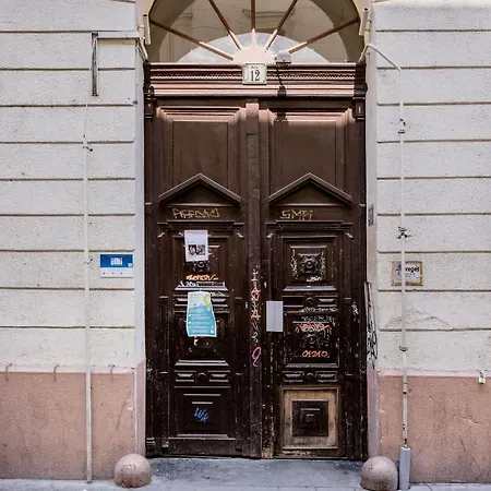 Trendy At The Hippest Location Daire Budapeşte