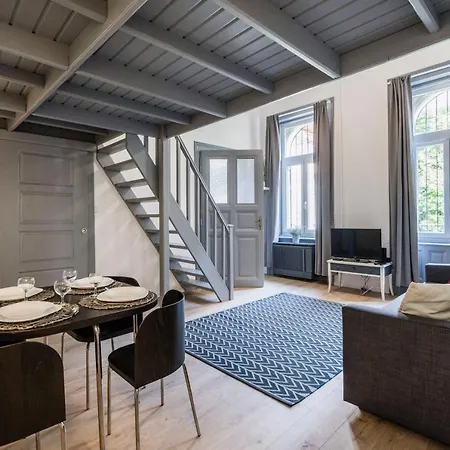 Apartment Trendy At The Hippest Location *