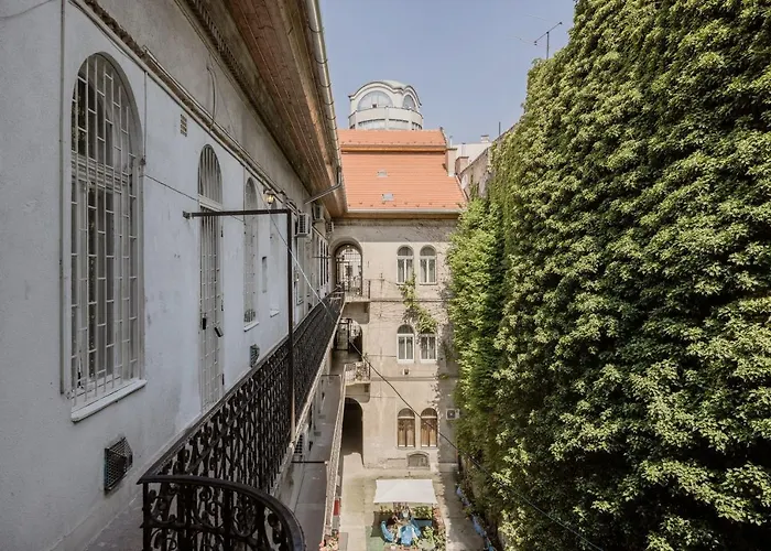 Trendy At The Hippest Location Apartman Budapest